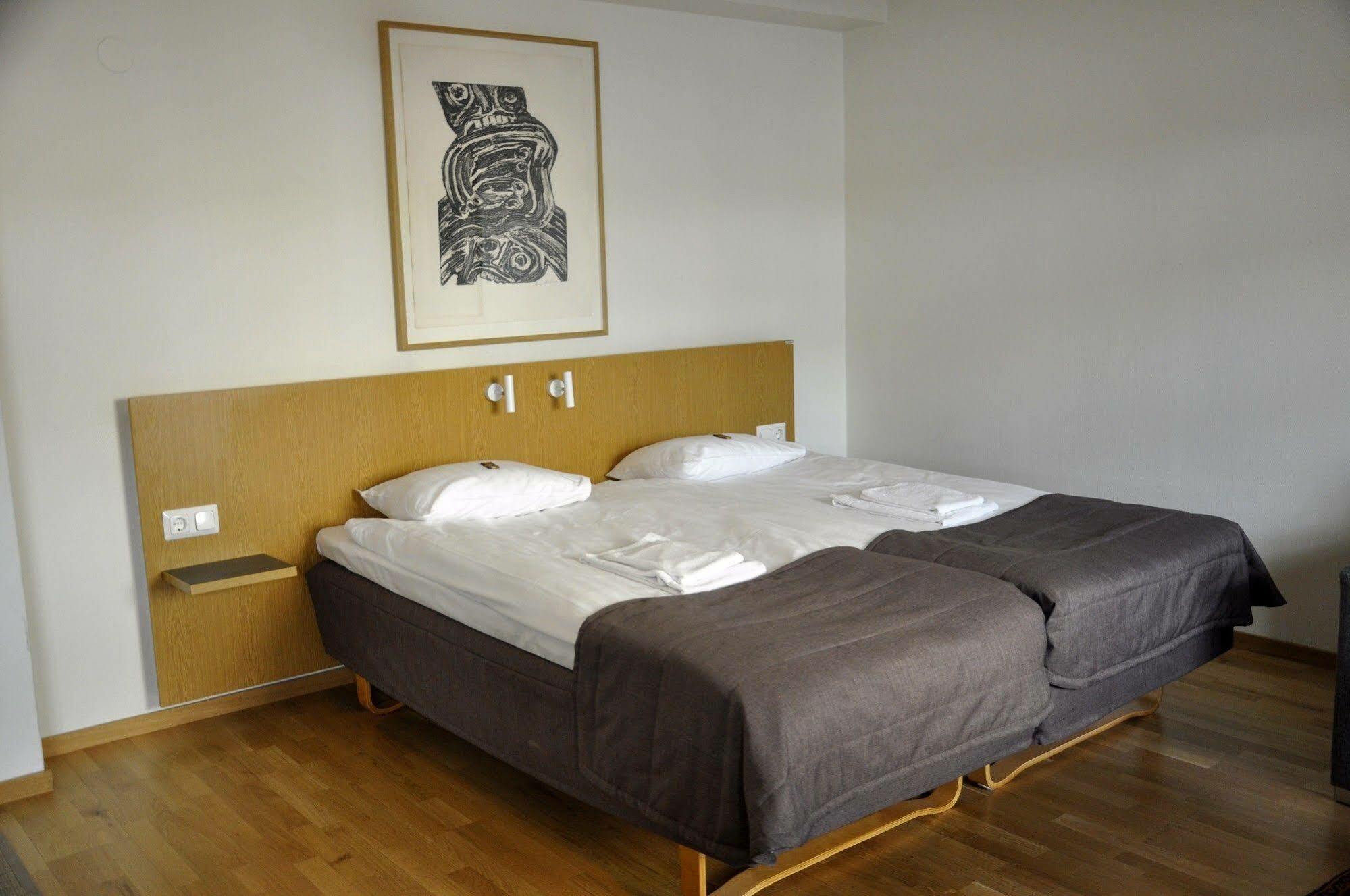 Ronneby Cityhotell エクステリア 写真
